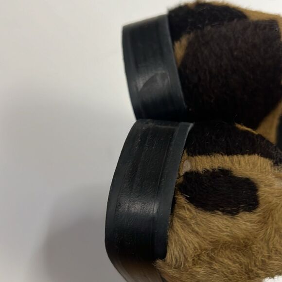 STUART WEITZMAN CALFSKIN JEWELS  ANIMAL PRINT LEATHER LOAFER SIZE‎ 7 1/2M - Picture 8 of 8